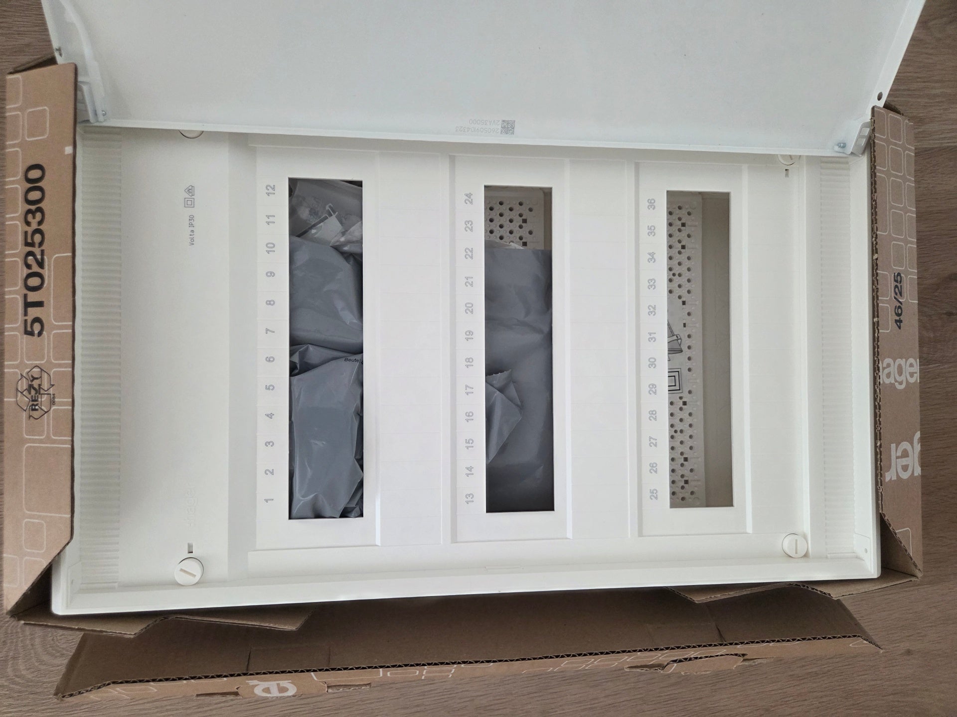 Hager VA36APZ Verteiler NEU OVP