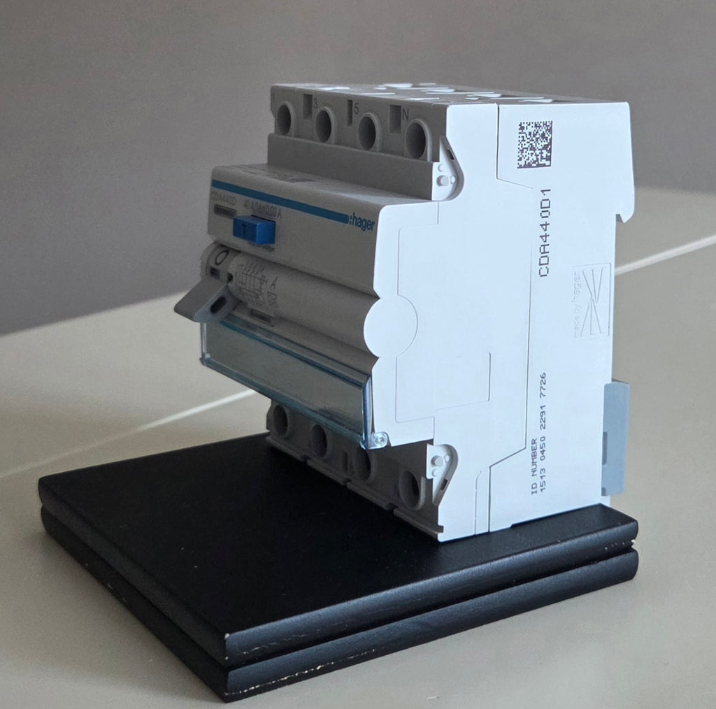 Hager CDA440D Fehlerstromschutzschalter NEU OVP