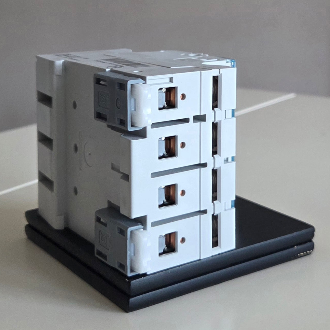 Hager CDA440D Fehlerstromschutzschalter NEU OVP