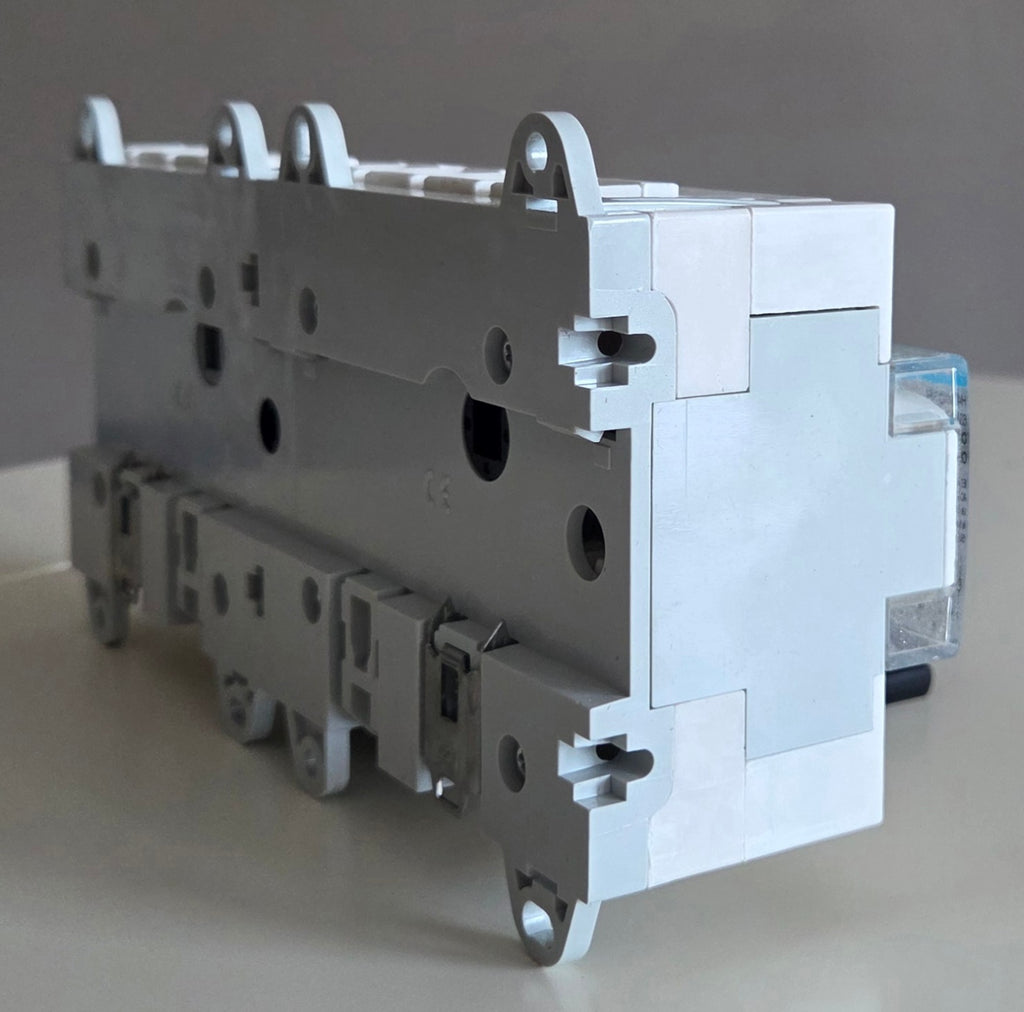 Hager HI403R Lasttrennschalter NEU OVP